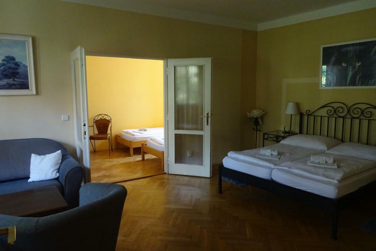 Penzion Konselsky Senk Domažlice Buitenkant foto